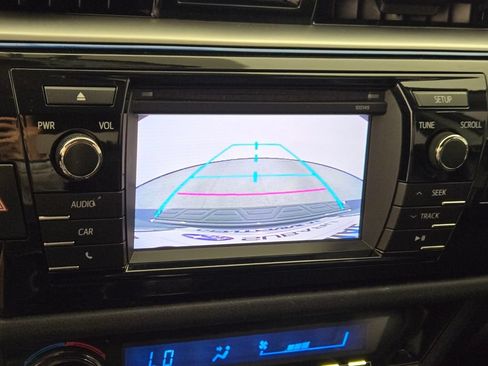 Used 2014 Toyota Corolla S FWD image 30