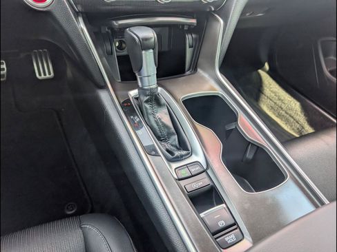 Used 2022 Honda Accord Sport image 13