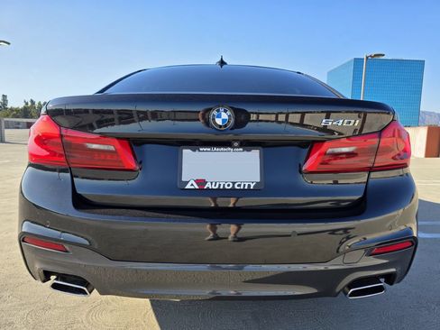 Used 2017 BMW 540i RWD image 11