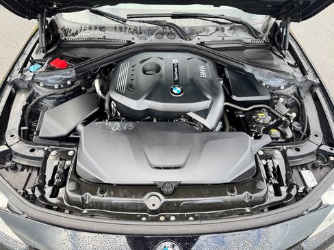 Used 2017 BMW 330i xDrive Wagon image 21