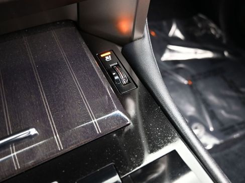 Used 2021 Lexus GX 460 Premium image 26