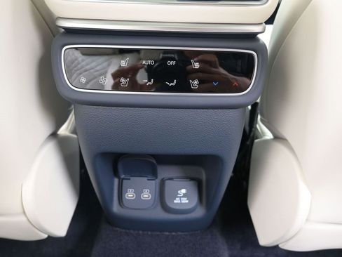 New 2026 Genesis GV80 3.5T Prestige image 18