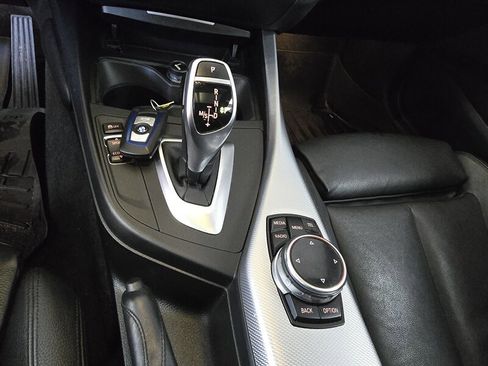 Used 2014 BMW M235i Coupe w/ Premium Package image 23