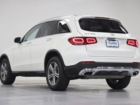 Used 2022 Mercedes-Benz GLC 300 4MATIC image 13