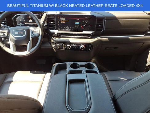 Used 2025 GMC Sierra 1500 SLT image 14