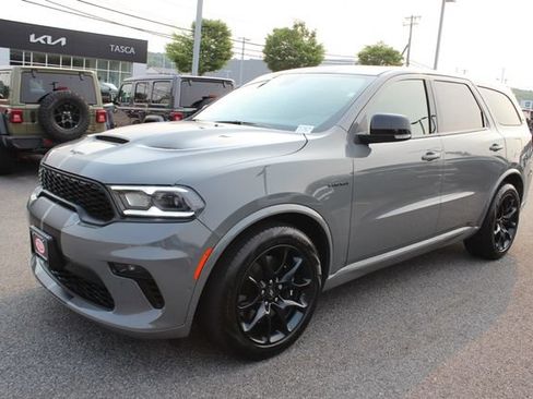 Used 2022 Dodge Durango R/T w/ Tow 'N Go Package AWD/4WD image 2