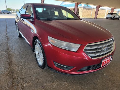 Used 2016 Ford Taurus SEL FWD image 3