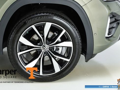 Used 2025 Volkswagen Atlas Cross Sport SEL Premium R-Line image 14