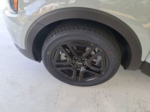 Used 2023 Kia Telluride EX X-Line AWD/4WD image 29