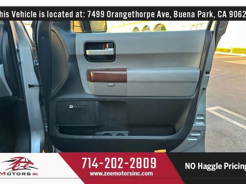Used 2013 Toyota Sequoia Platinum RWD image 58