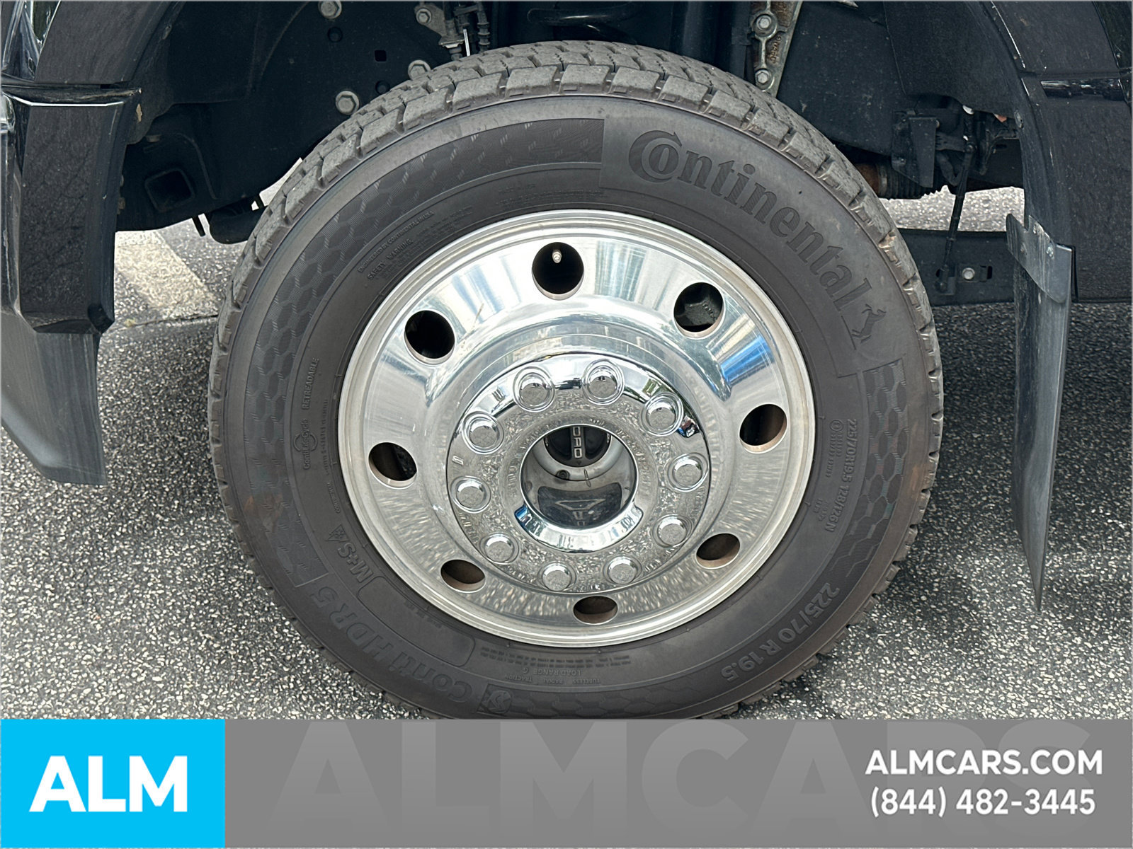 Used 2025 Ford F450 Platinum AWD/4WD image 11