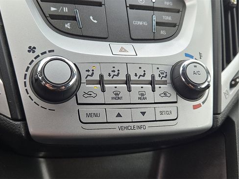 Used 2016 GMC Terrain SLE image 18