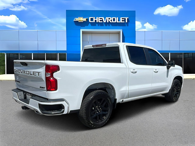 Used 2024 Chevrolet Silverado 1500 RST w/ Convenience Package II AWD/4WD image 3