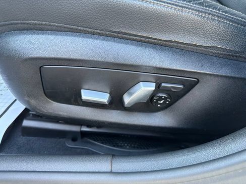 Used 2018 BMW 540i RWD image 26