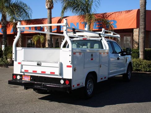 Used 2022 Ford F350 XL w/ Power Equipment Group RWD image 11
