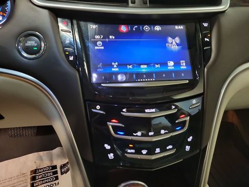 Used 2014 Cadillac XTS Platinum AWD/4WD image 19