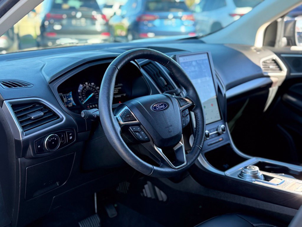 Used 2024 Ford Edge SEL w/ Convenience Package AWD/4WD image 10