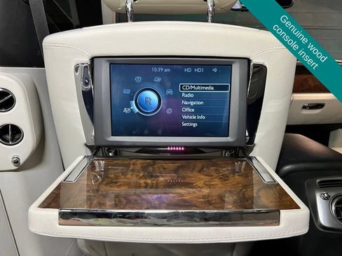 Used 2013 Rolls-Royce Ghost RWD image 22