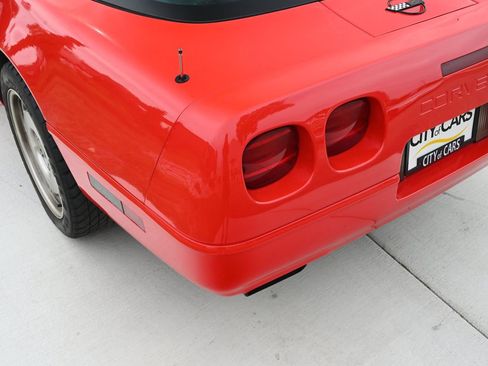 Used 1994 Chevrolet Corvette Base image 15