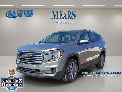 Used 2024 GMC Terrain SLT