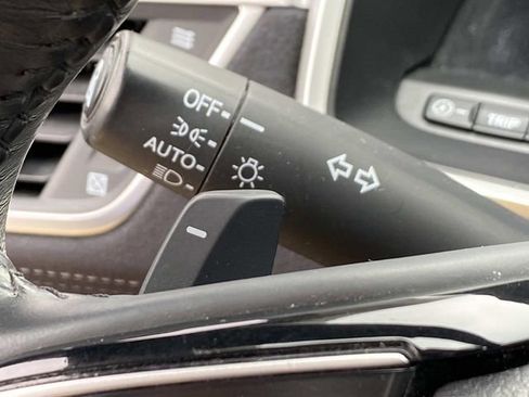 Used 2021 Honda Clarity Touring image 19