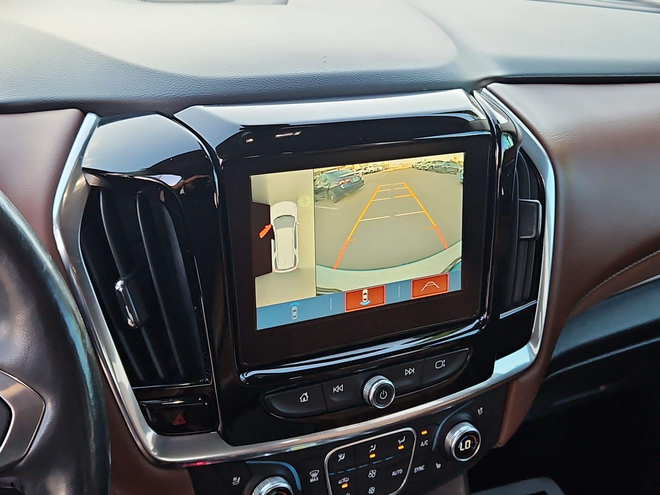 Used 2018 Chevrolet Traverse High Country AWD/4WD image 20