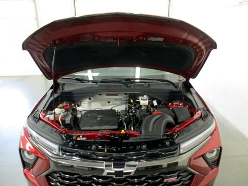 Used 2024 Chevrolet TrailBlazer RS w/ Convenience Package image 27