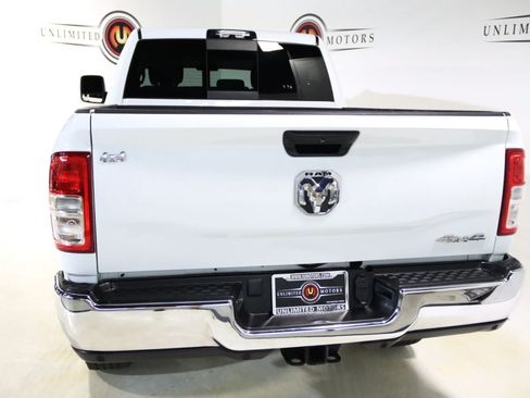 Used 2024 RAM 2500 Tradesman w/ Chrome Appearance Group AWD/4WD image 29