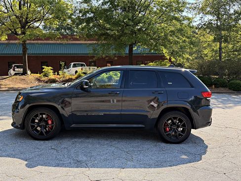 Used 2017 Jeep Grand Cherokee SRT AWD/4WD image 8