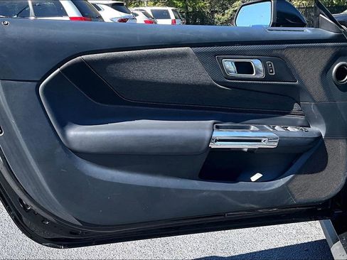 Used 2024 Ford Mustang Convertible image 19