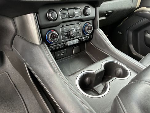 Used 2021 Chevrolet Tahoe LT RWD image 34