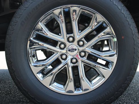 New 2026 Ford F150 Lariat w/ Equipment Group 502A High AWD/4WD image 21