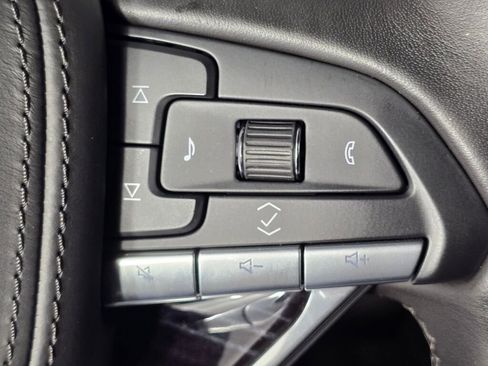 Used 2023 Cadillac Escalade V image 30