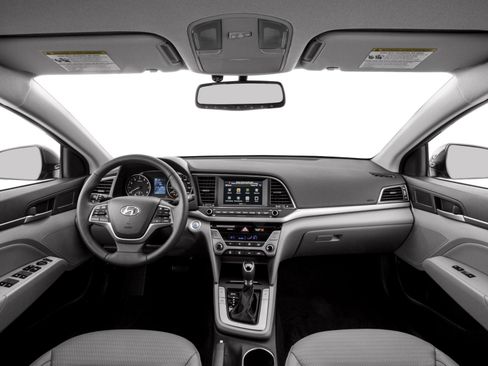 Used 2017 Hyundai Elantra Limited FWD image 5