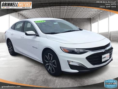 Used 2025 Chevrolet Malibu RS FWD image 3