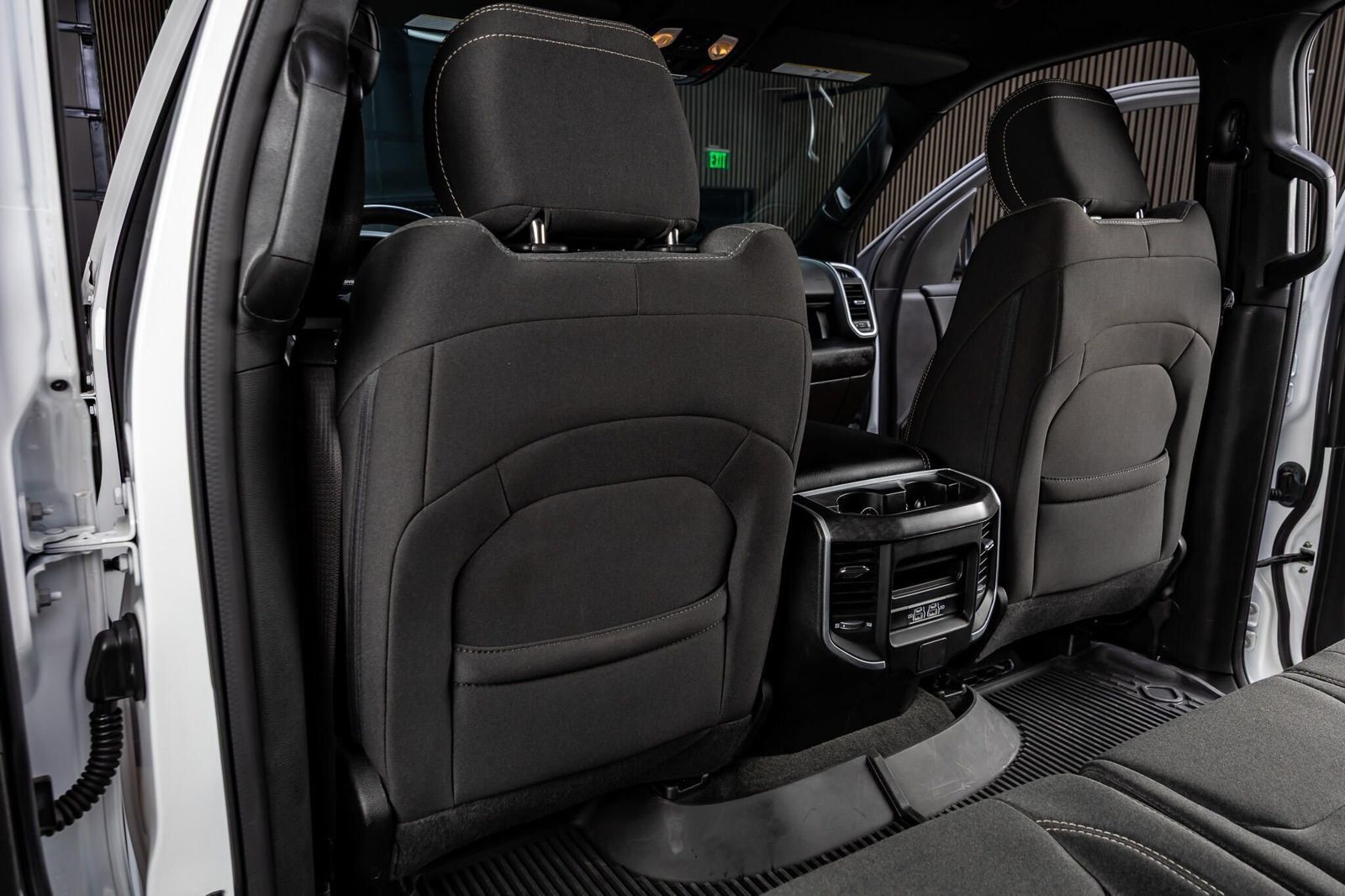 Used 2023 RAM 1500 Big Horn AWD/4WD image 33