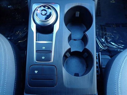 Used 2020 Ford Escape SE Sport image 22