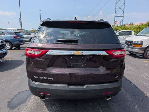 Used 2021 Chevrolet Traverse LT AWD/4WD image 6