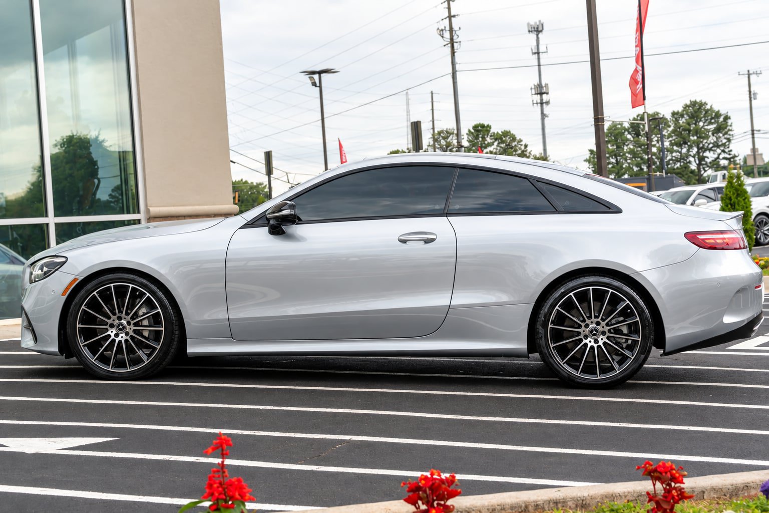 Used 2023 Mercedes-Benz E 450 Coupe image 10