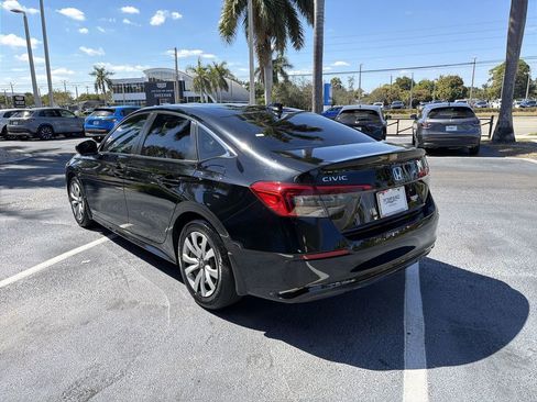 Certified 2023 Honda Civic LX image 6
