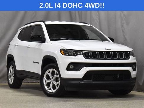 Used 2024 Jeep Compass Latitude image 1