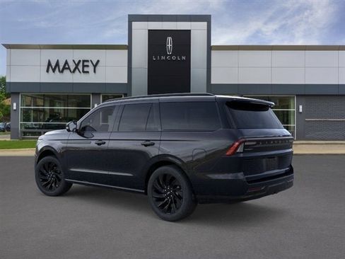New 2026 Lincoln Navigator Reserve AWD/4WD image 50