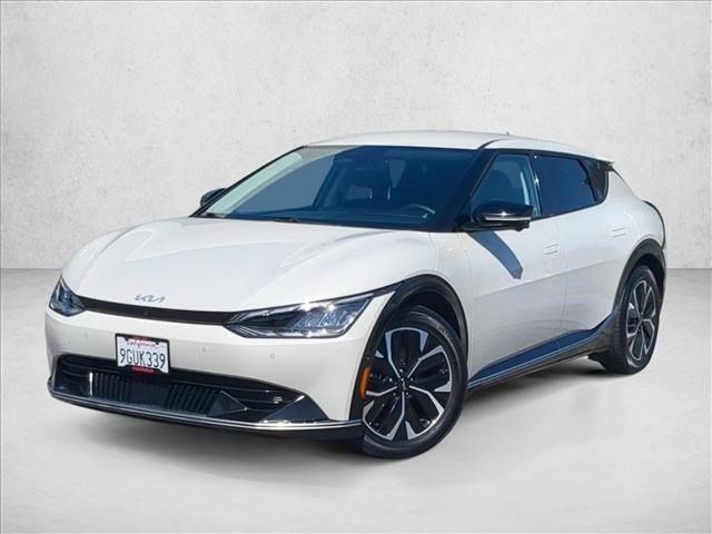 Used 2022 Kia EV6 Wind w/ Wind Technology Package AWD/4WD image 1