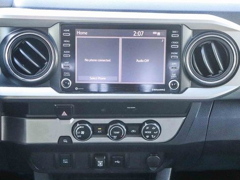 Used 2020 Toyota Tacoma SR5 image 16