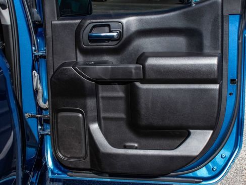 Used 2024 Chevrolet Silverado 1500 Custom AWD/4WD image 12