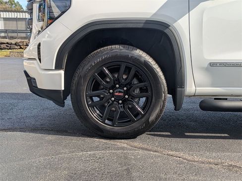Certified 2022 GMC Sierra 1500 Elevation image 8