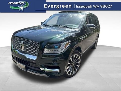 Used 2021 Lincoln Navigator Reserve w/ Luxury Package AWD/4WD image 1
