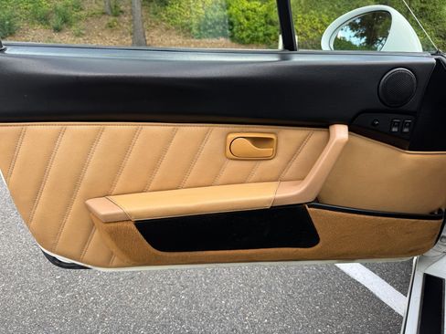 Used 1993 Porsche 968 Cabriolet image 19