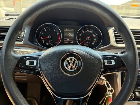 Used 2016 Volkswagen Passat 1.8T S FWD image 20