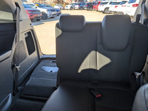 Used 2019 Honda Odyssey Touring image 16